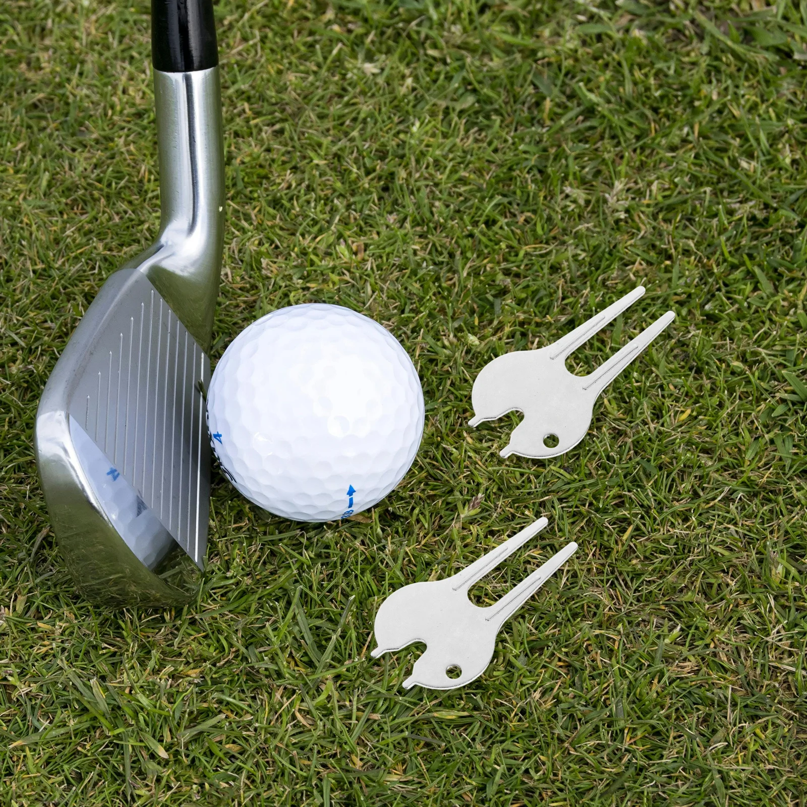 

1Pair Golf Divot Fork Zinc Alloy Green Repair Tool Portable Handheld Pitch Mark Fixer for Course Golfing