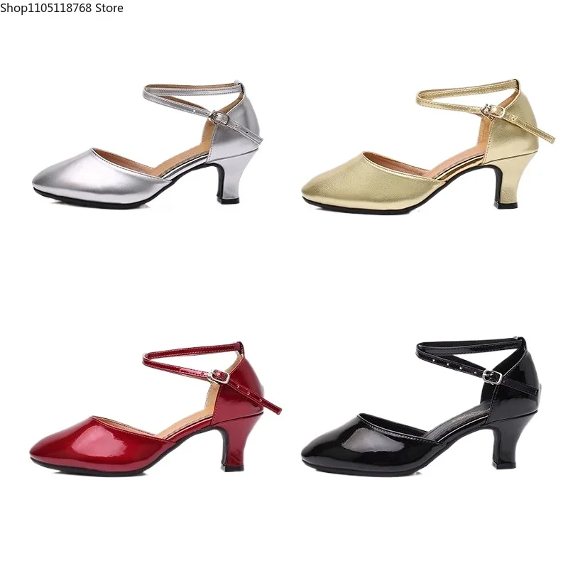 전문 라틴 댄스 신발 여성용 부드러운 밑창 스퀘어 댄스 신발 중간 높이의 모던 스포츠 신발