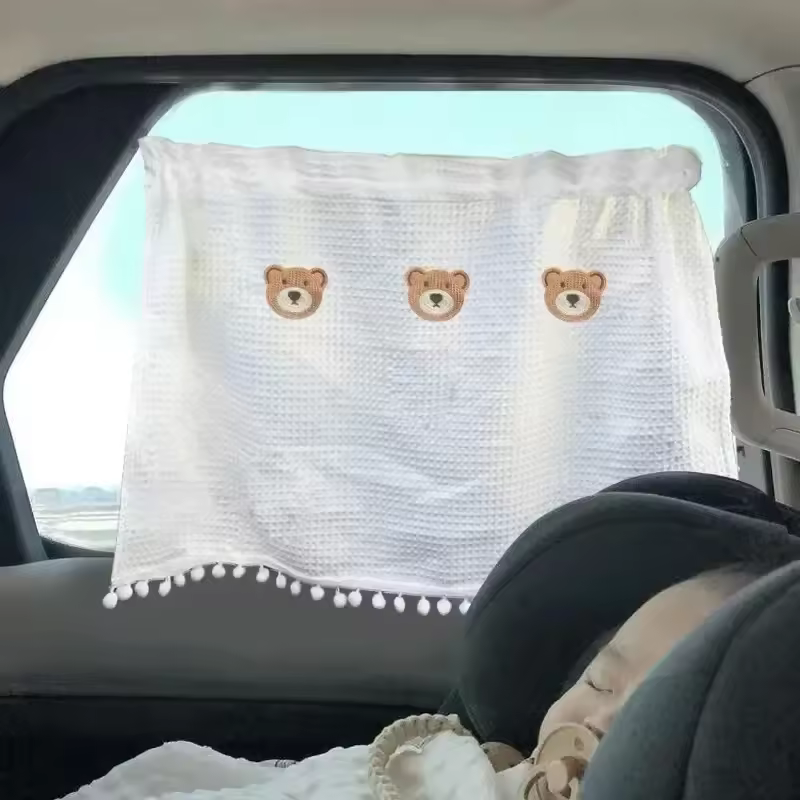 מסך חלון לרכב עם כיסוי חלון צד אוניברסלי בצורת קרטון להגנה מפני קרני השמש וקרני ה-UV לילדים ותינוקות