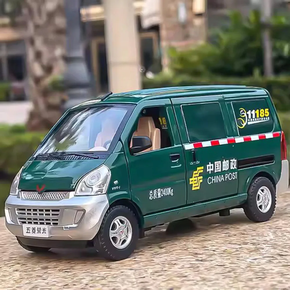 1:24 سبيكة دييكاست WuLing RongGuang فان لعبة نماذج سيارات مصغرة الإطارات المطاطية الأبواب مفتوحة التراجع مركبة الأولاد هدايا عيد ميلاد