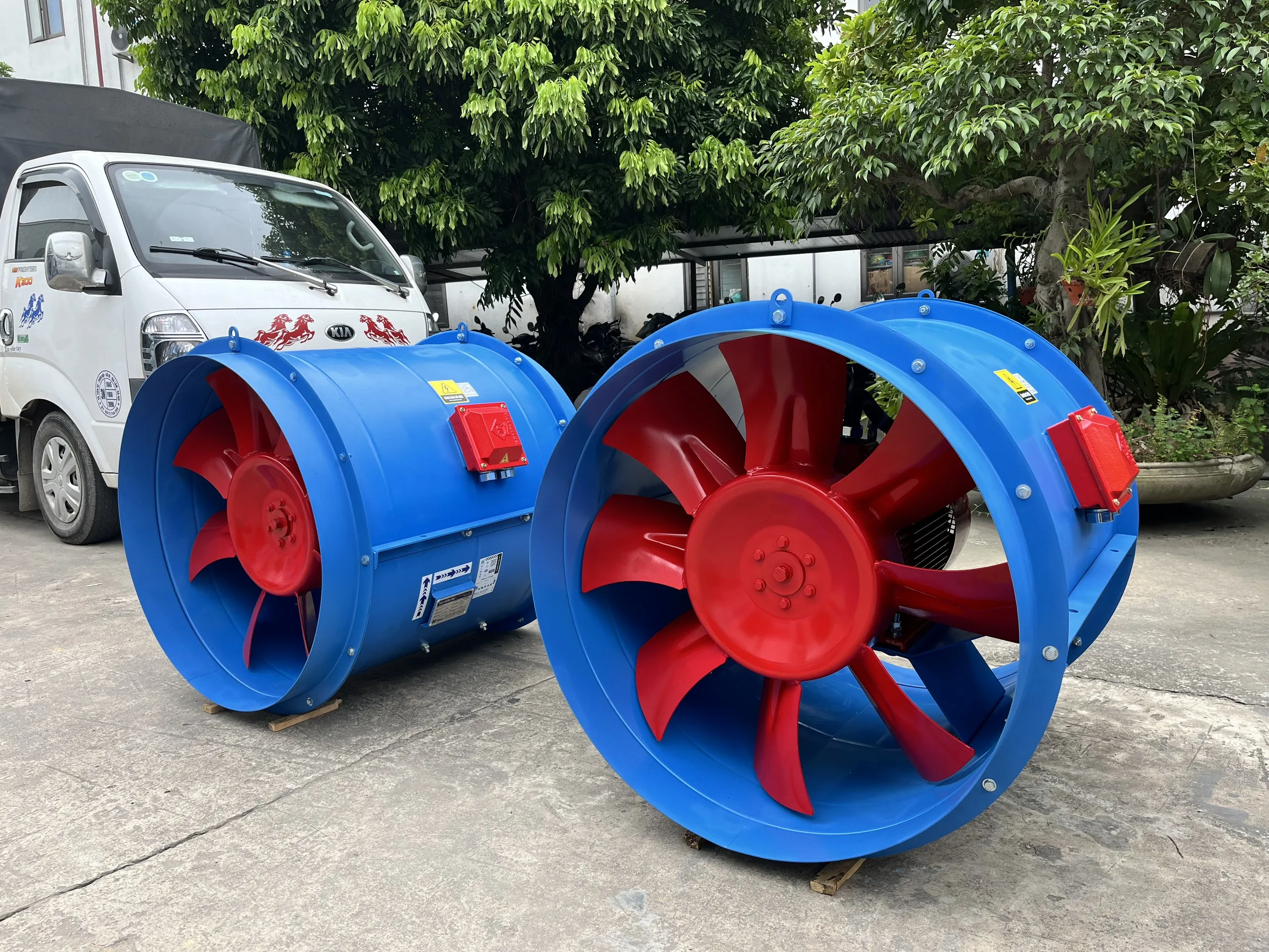 Circular Axial Flow Fan  Design for Optimal Air Circulation