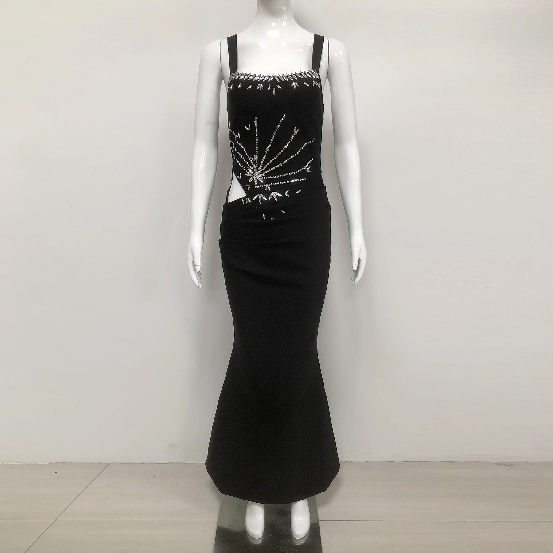 

Women Celebrity Sexy Sleeveless Black Diamonds Maxi Long Summer Bodycon Bandage Dress 2025 Elegant Evening Club Party Outfit