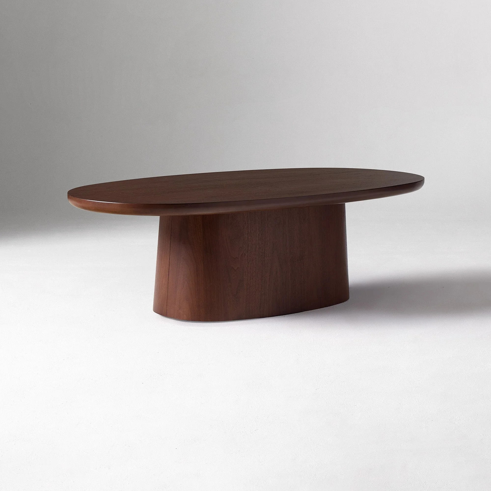 ^American Minimalist Mid-century Solid Wood Coffee Table for Living Room Use, Customizable Craftsmanship and Design