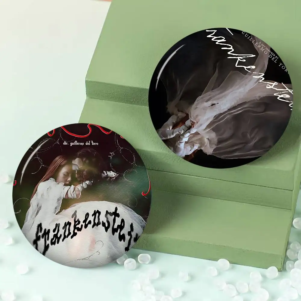 Horro Story Frankenstein Round Button Pins Slogan Creative Brooches Backpack Clothes Decoration Fashion Cartoon Jewelry Gifts