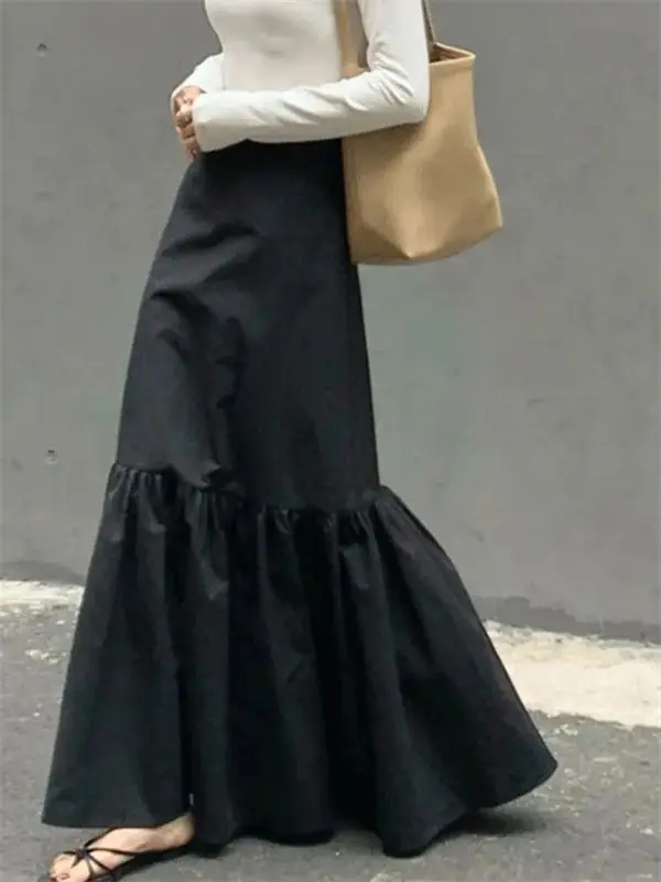 

High End Black Midi Skirt for Women in Spring and Summer 2025 New High Waisted and Slim Fashion Long Style