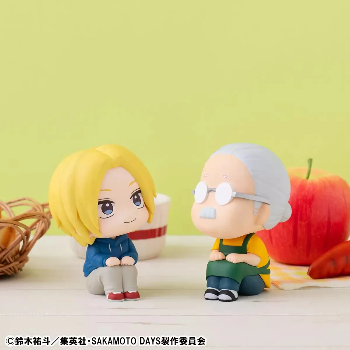 MegaHouse Look Up Sakamoto Days Taro Sakamoto Shin Asakura PVC-Figur mit beweglichem Kopf und Kissen, schneller Versand