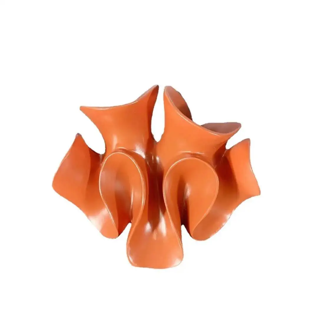 Resin Handicraft Ornaments Geometric Petal Shape Abstract Openwork Sculpture Resin Artwork Home Decoration Decorative Figurines