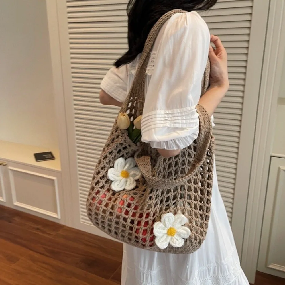 

Fashion Flower Knitted Tote Bag Large Capacity Woolen Crochet Handbag Lightweight Korean Style Hollow Shoulder Bag Summer