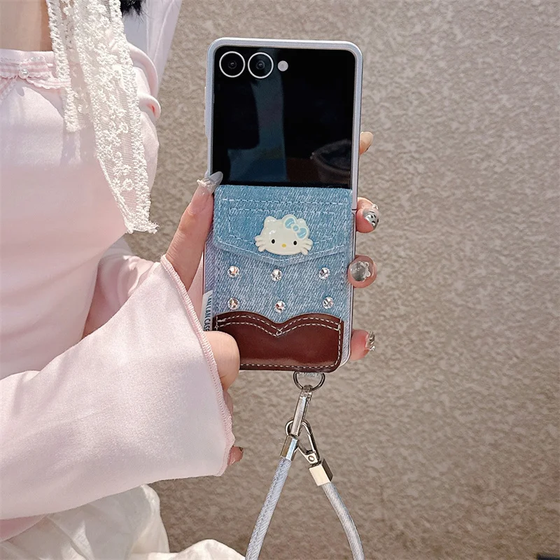 

Fashion Cute Hellokitty Diamond Card Bag Phone Case For Samsung Galaxy Z Flip 7 6 5 ZFlip6 ZFlip7 Cover with Hand Strap Denim Ca