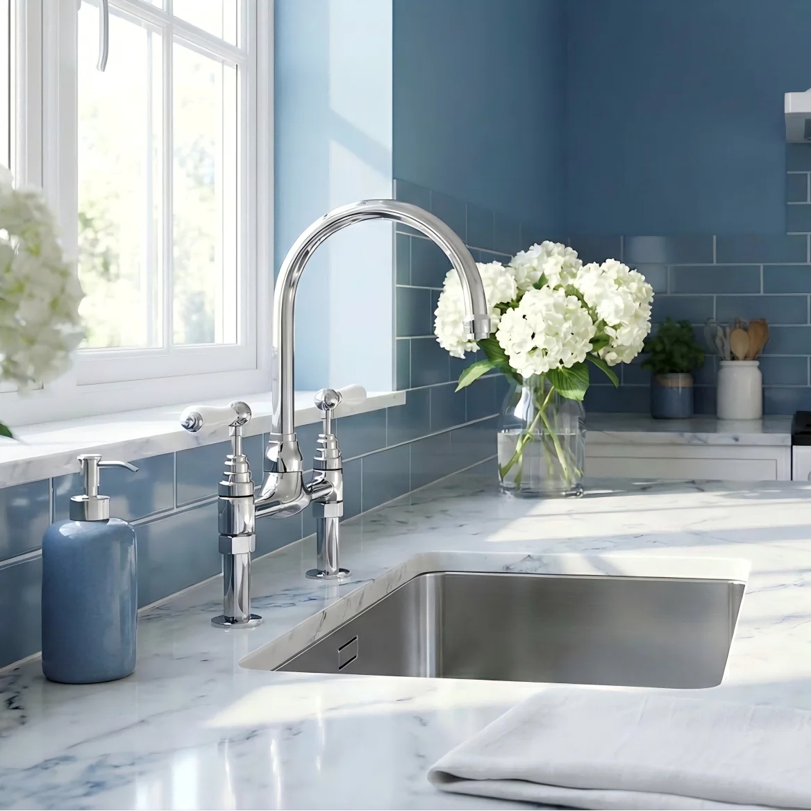 

British Royal High-Grade Double-Layer Brass Kitchen Faucet Classic Style Bridge-Type 2 Handle Anti-Scalding 5 Years Warranty