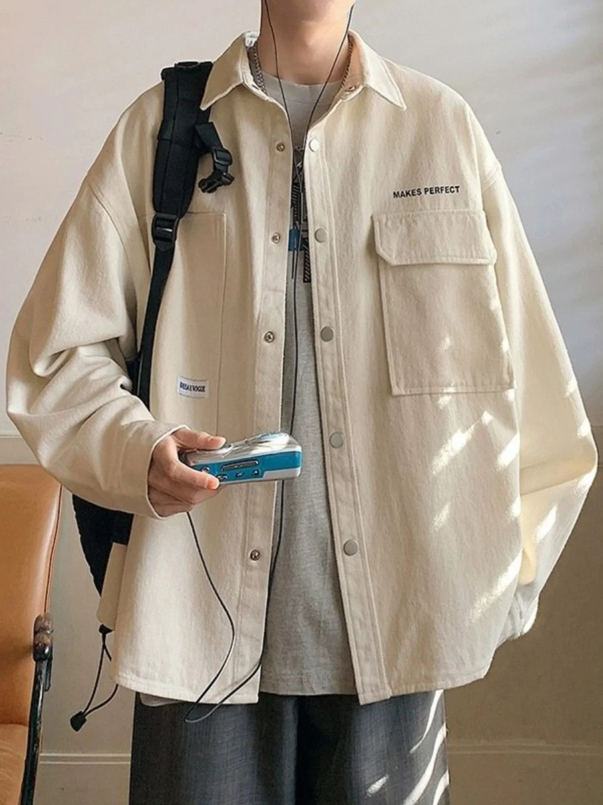 

Cool Men's Long Sve Workwear irt Sli Dapper Hong Kong Sle Jaet Lightweight Polyester Fiber Autumn Season Faion