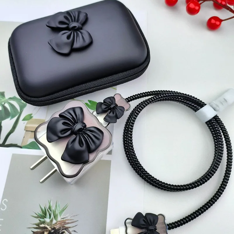 3D Heart Pattern Charger Cover with Storage Bag Earphone Bag for IPhone 12 13 14 15 18W/20W Charge Storage Box Accessories