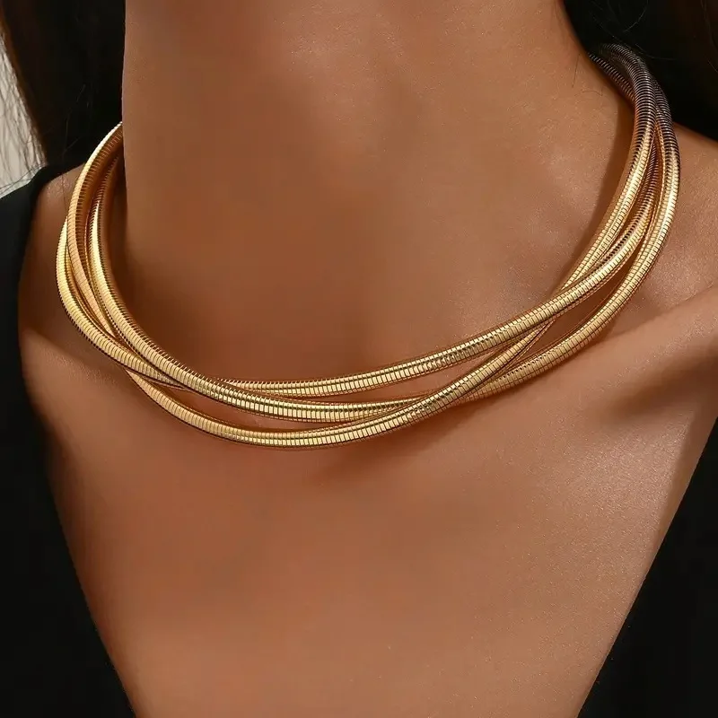

European and American exaggerated necklace personality snake bone multi-layer three line winding loop buckle punk metal necklace