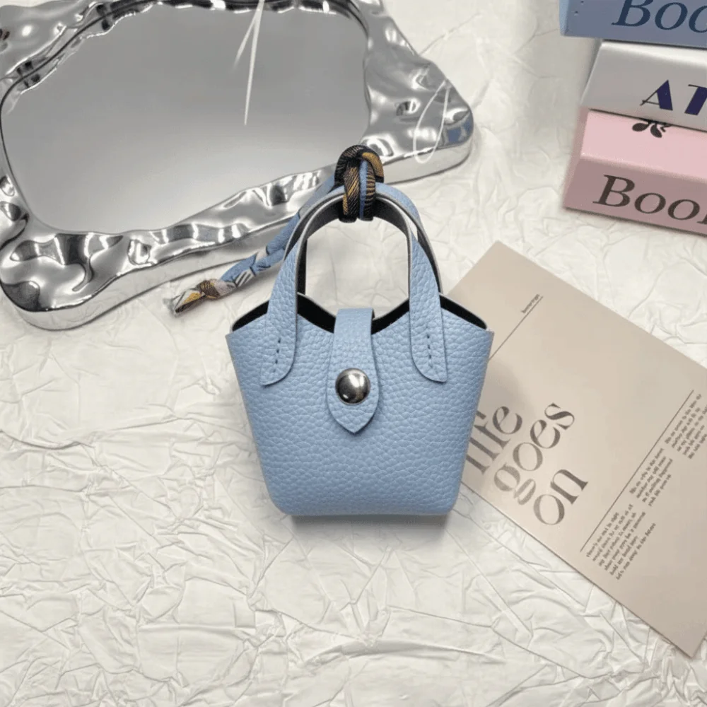 High Quality PU Leather Bluetooth Earphone Bag Versatile Portable Car Keychain Mini Basket Bag Handbag Accessory