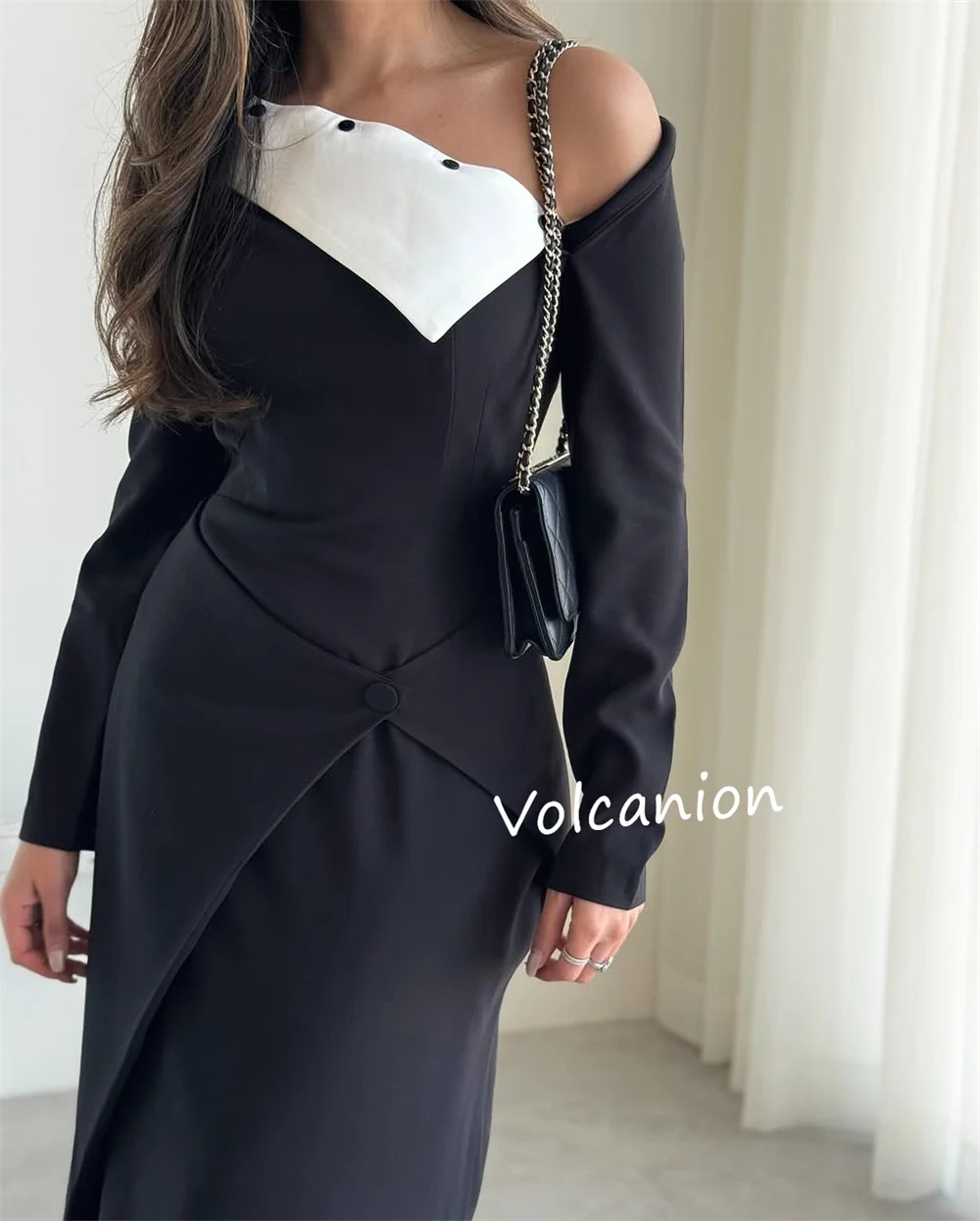 تخصيص جيرسي زر ألف خط خارج على الكتف فساتين متوسطة الطول مناسبة مخصصة حفلة العودة للوطن أحجام بسيطة المتاحة