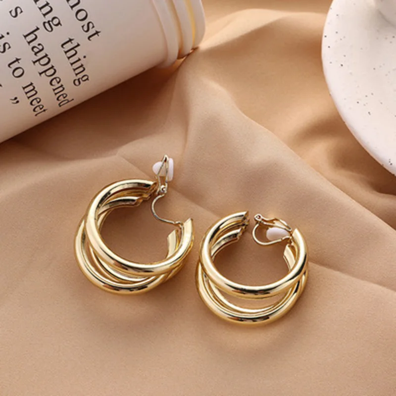 Fashion Geometric Round Hoop Clip on Earrings for Women Non Pierced Round Ear Clips Punk Vintage Jewelry