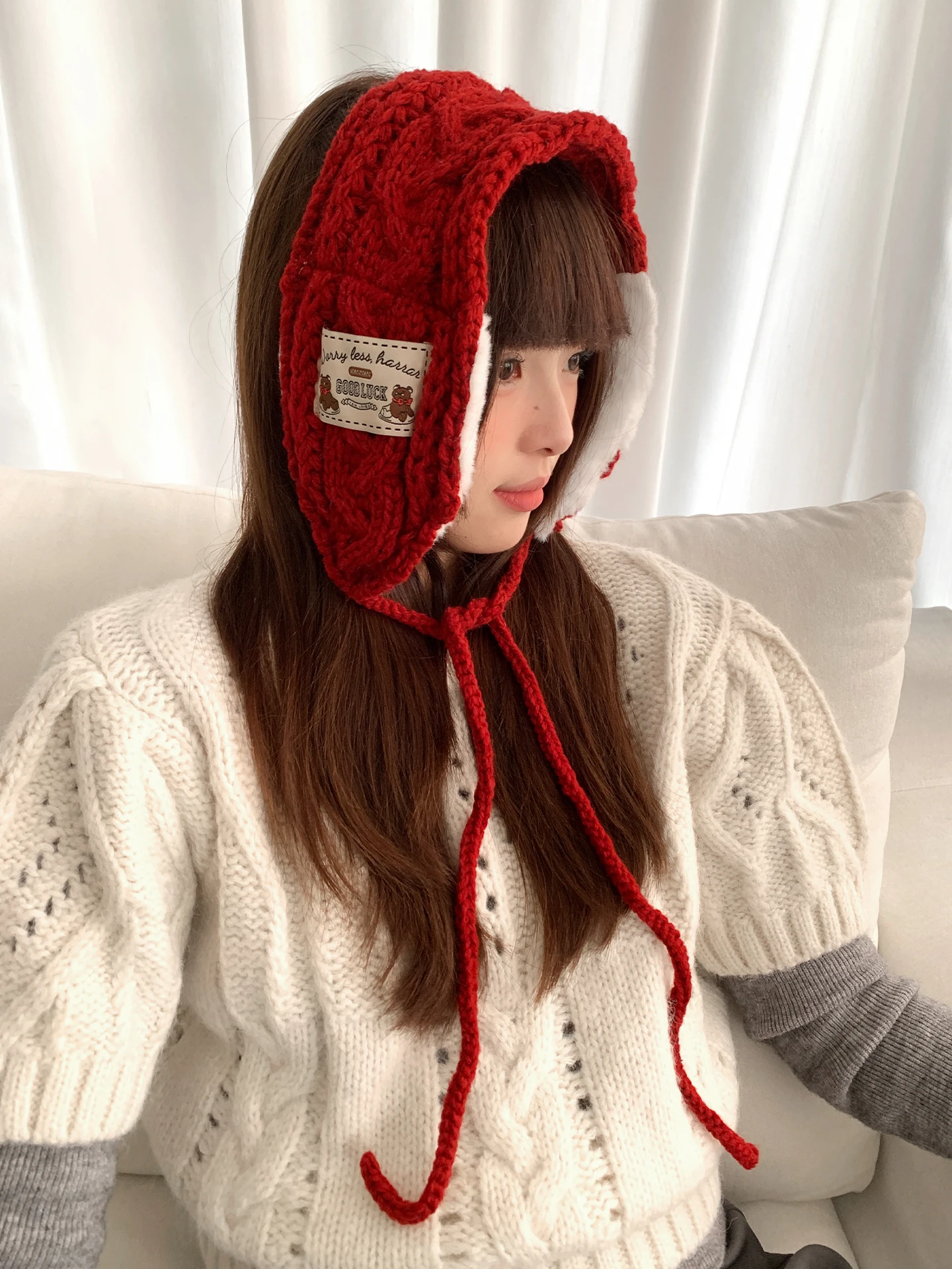 

Женские утолщенные красные вязаные плюшевые наушники для зимы, теплая защита ушей от холода с ремнями