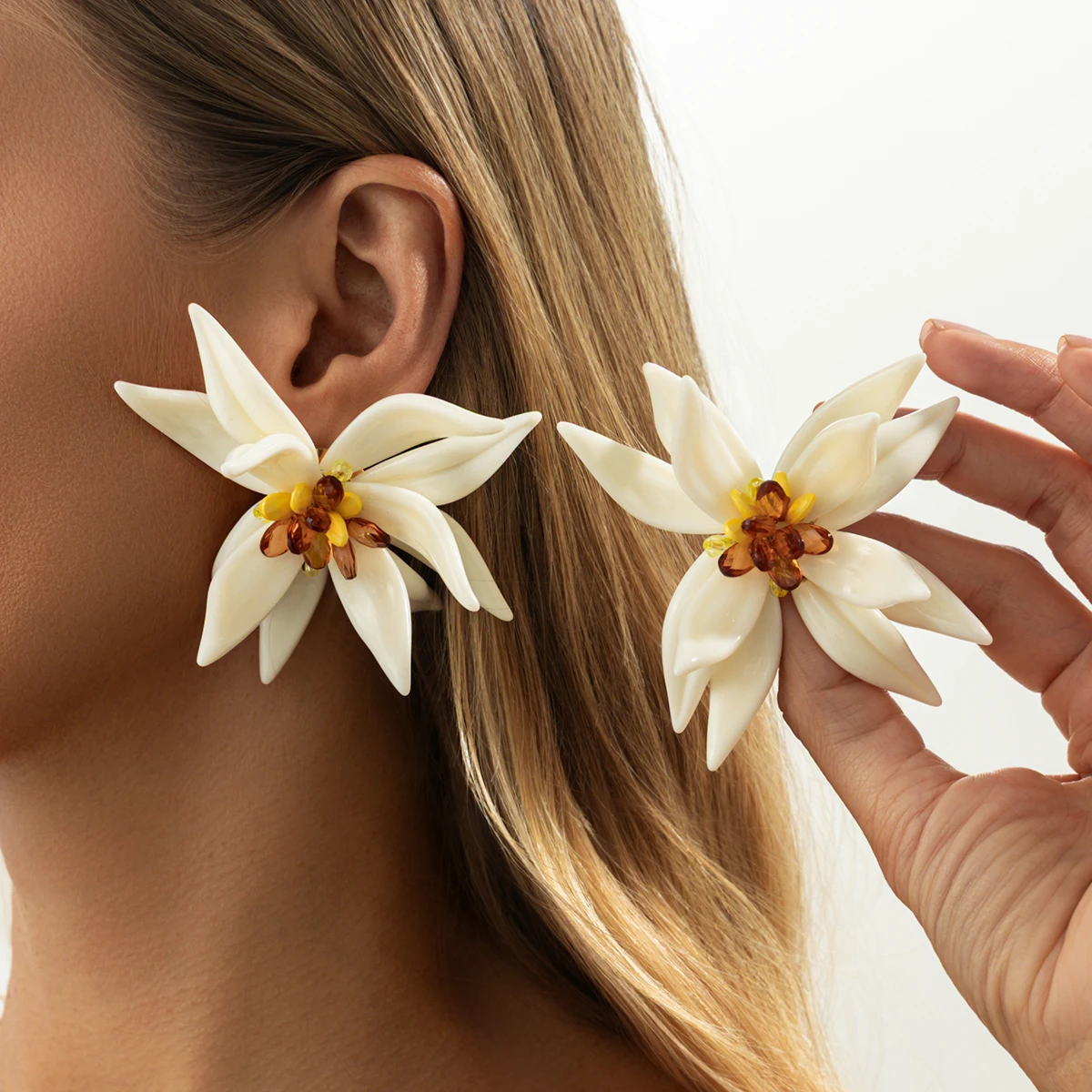 SHIXIN Exaggerated Red/White Big Flower Pendant Earrings for Women Elegant Resin Petals Floral Drop Earring Luxury Bride Jewelry