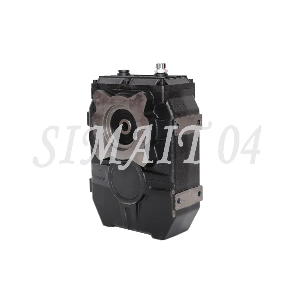 M9 agricultural transmission, 1:4 gear ratio, 75 hp 540 rpm input, 1 3/8 inch Z6 output for sprayer PTO shaft