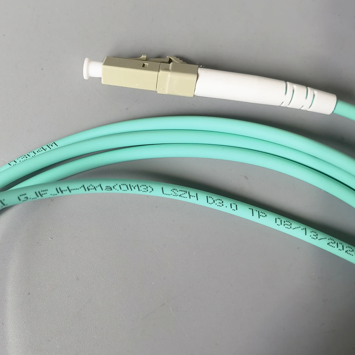 1/10pcsFiber Optic Cable 2M OM3 LSZH LC/UPC -LC/UPC Multi-Mode Single Core  Indoor FTTH Fiber Jumper For Networking High Speed