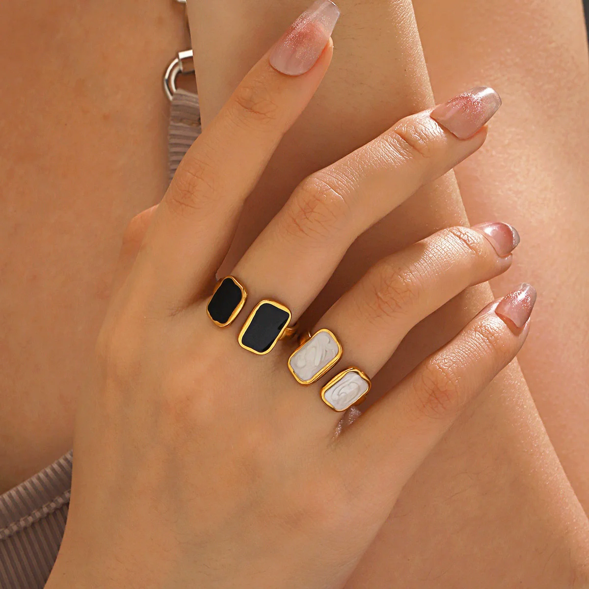 Stainless Steel Metal Wide Open Rings For Women Exaggerated Gold Color Texture Geometric Line Ring Jewelry Gifts