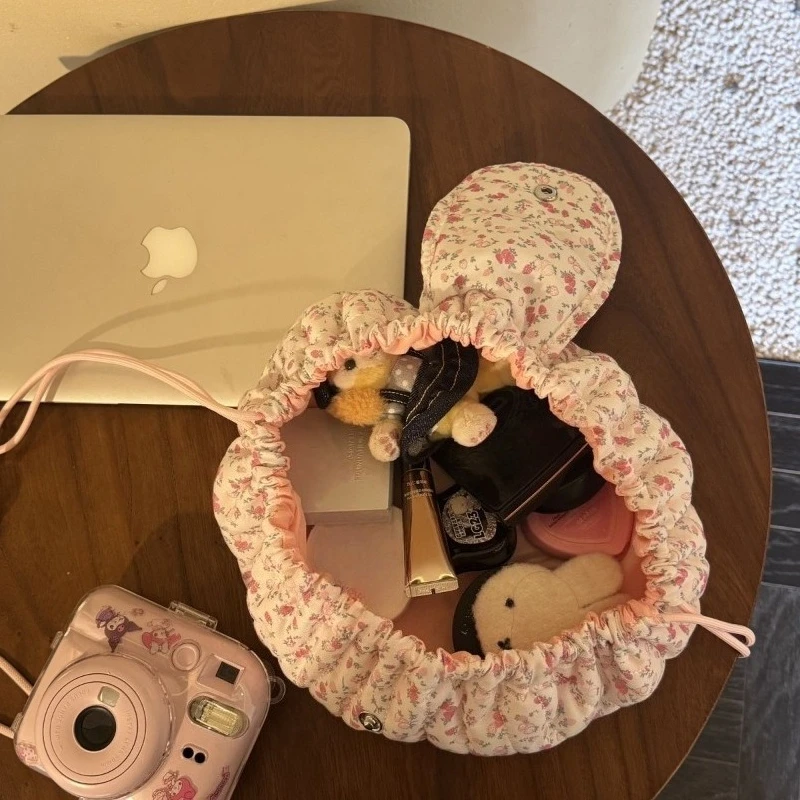 floral-drawstring-makeup-bag-portable-cosmetic-pouch-female-makeup-organizer-large-toiletry-kit-cute-lipstick-storage-pouch
