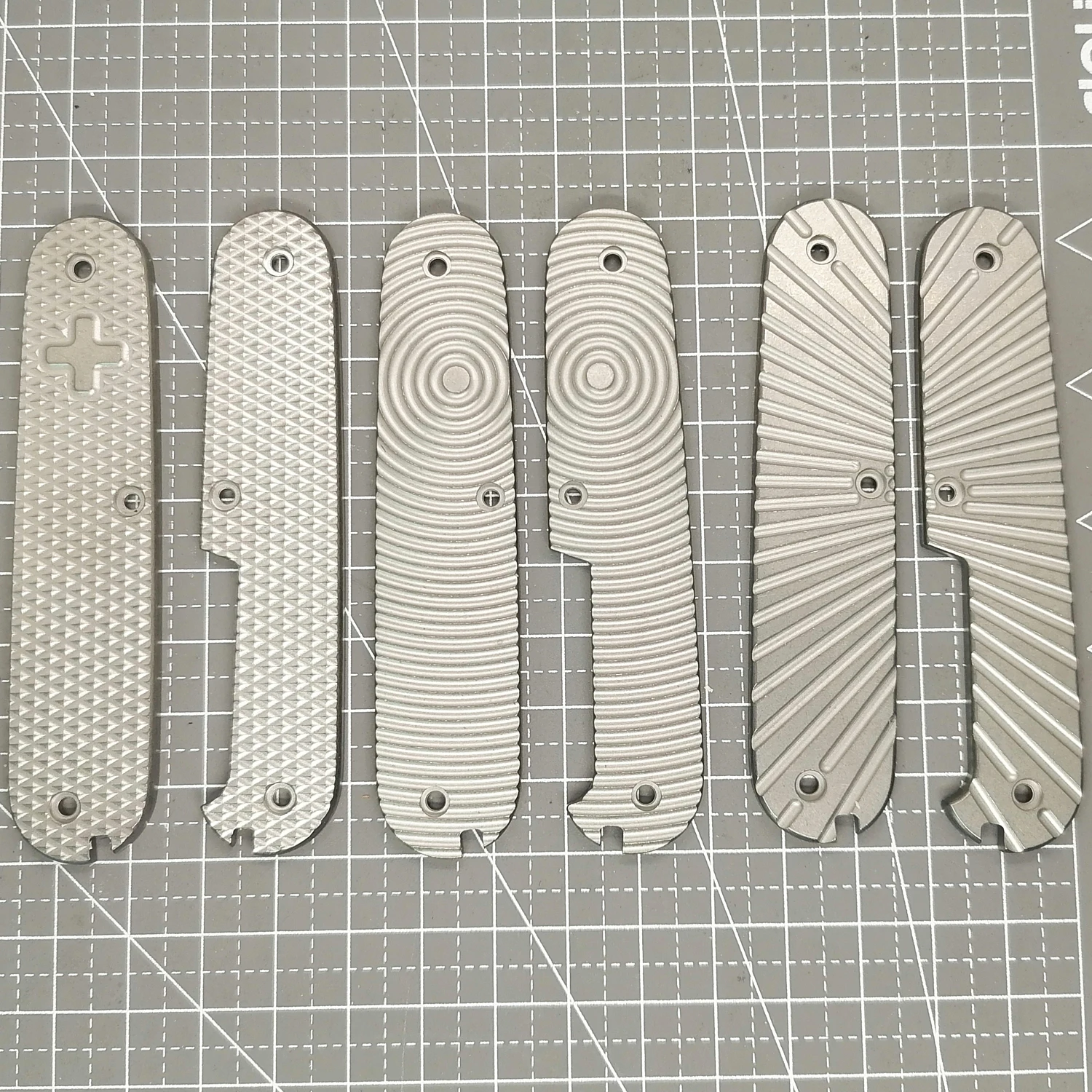 1 Pair Custom Made Titanium Alloy Scale with Tweezers&Toothpick Slot for 91mm Victorinox Swiss Army Knife SAK Handle Scales MOD