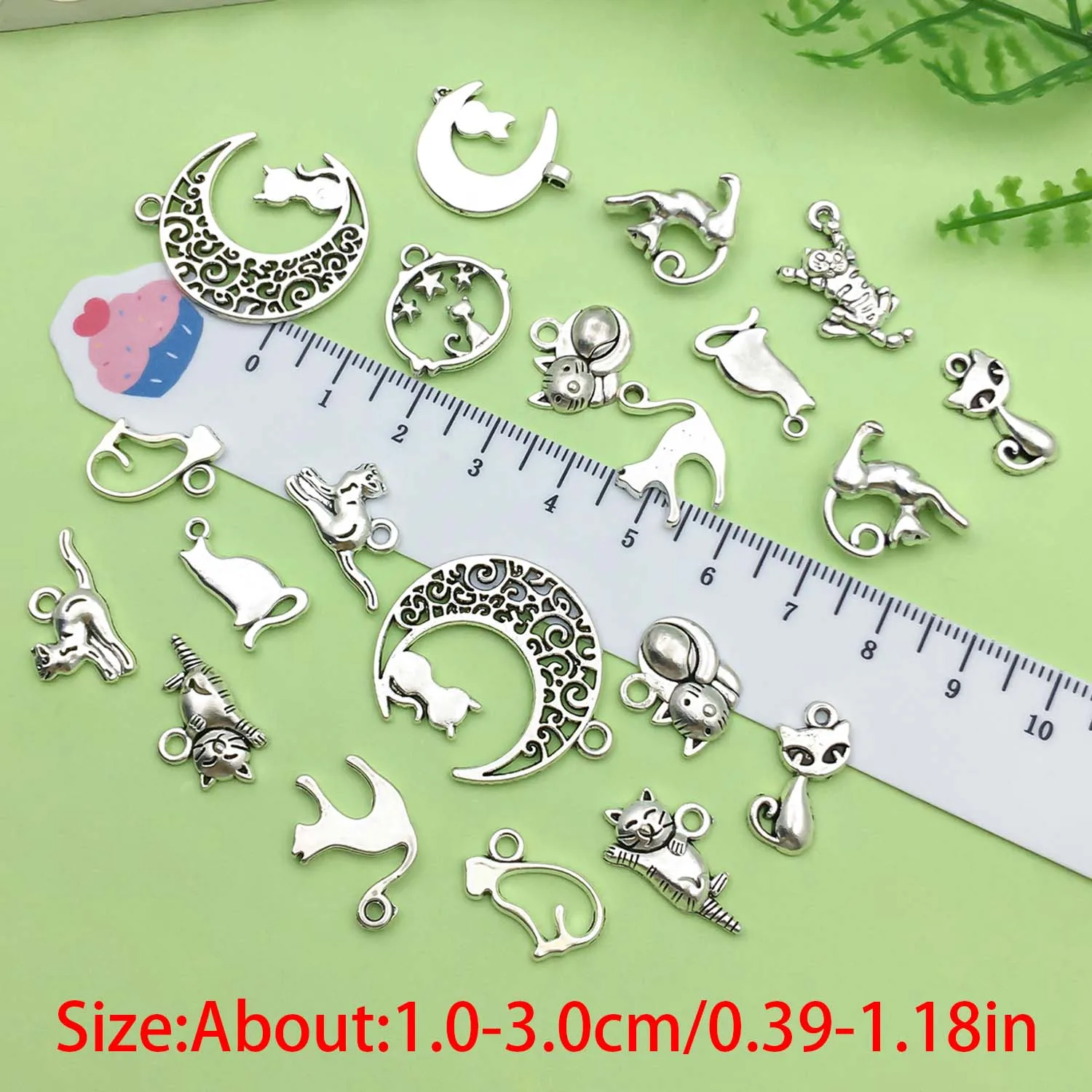 20/24pcs Antique Silvery Cat Design Pendants Alloy Animal Charms for DIY Bracelet Necklace Jewelry Making Accessories