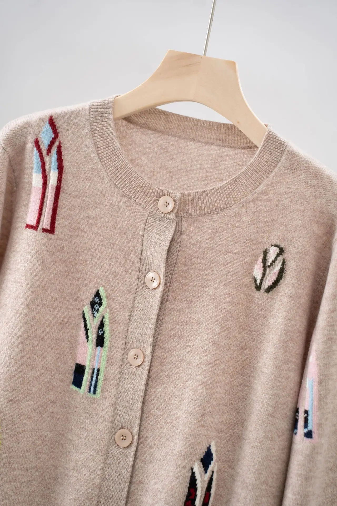 Top Qualität Neue Wolle Kaschmir Gestrickte Mäntel 2025, Herbst Winter Strickwaren Frauen Farbe Block Stickerei Vintage Khaki Schwarz Mäntel