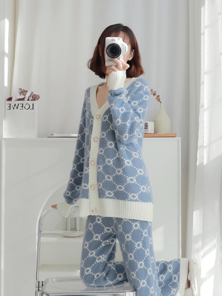 Imitation Mink Velvet Pajamas Women\'s Autumn and Winter 2023 New Coral Velvet Internet Popular Wind Thickened Outwear Home Suit