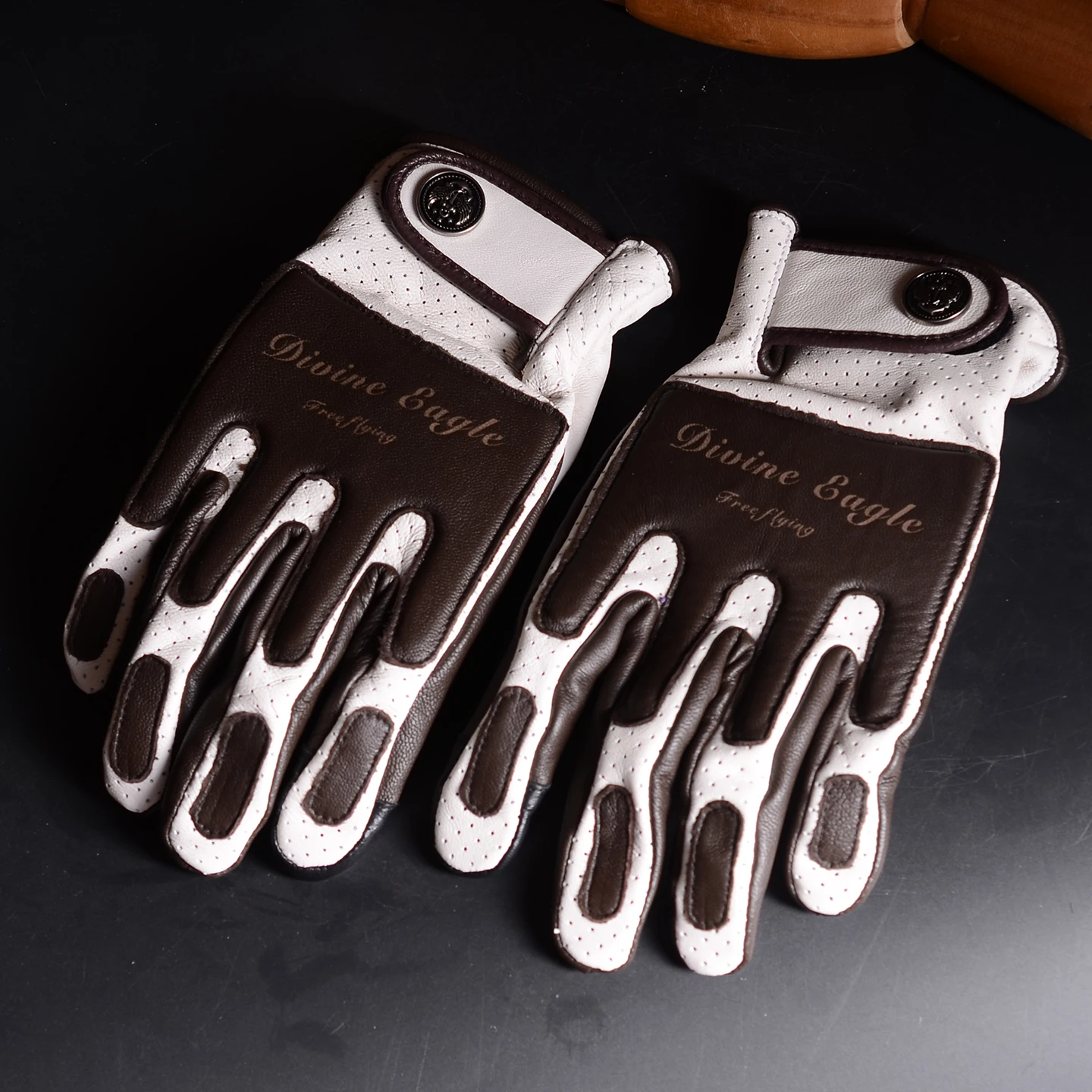 New Men‘s  Genuine Leather Retro Motorcycle Motobike Non-slip Driving Riding Racing Biker Touch Screen Gloves