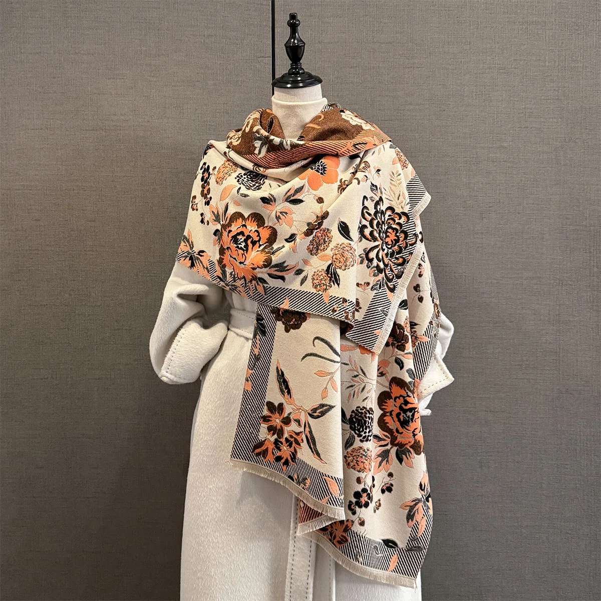 

Autumn Winter Cashmere Scarf Women Retro Flower Print Female Shawl Wrap Scarves Lady Thick Warm Blanket Gift Echarpe Pashmina