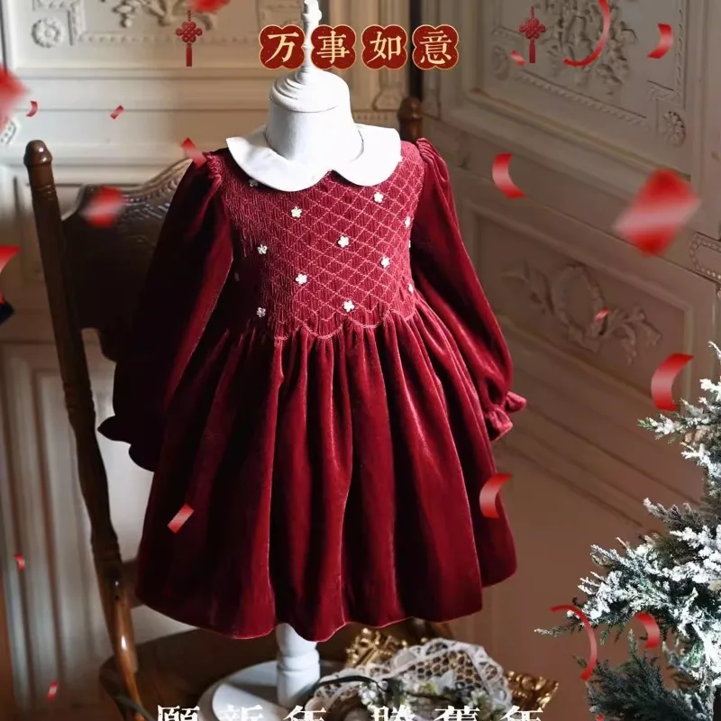 

Ins Handmade Girls Autumn and Winter New Genuine Smocking Retro Dress Hepburn Style Black Velvet Princess Party Boutique Dress