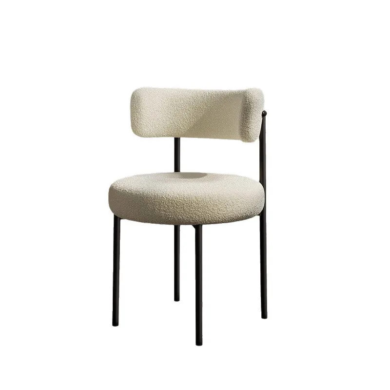 

Nordic modern minimalist metal dining chair, suitable for family restaurants and cafes, light luxury leisure design