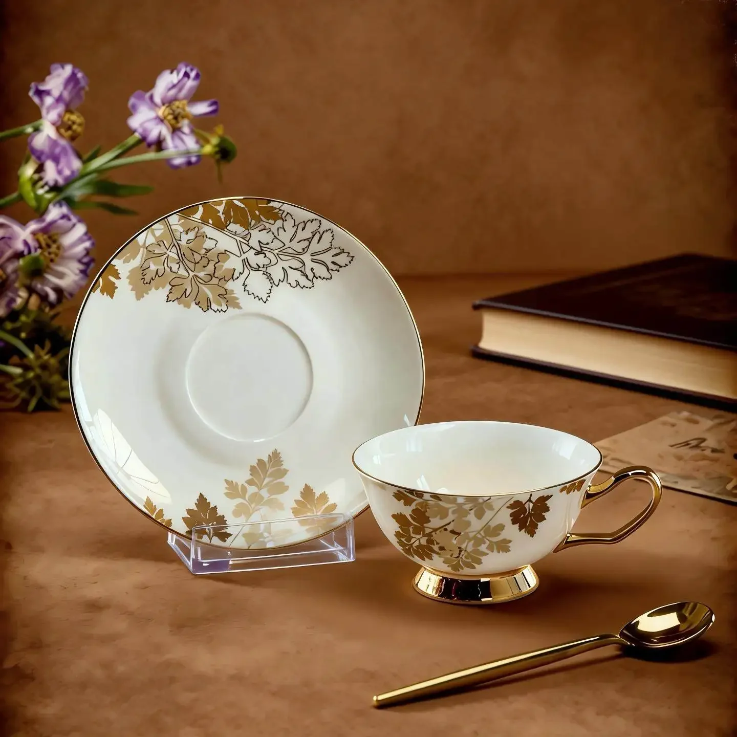 

CL Light Luxury Bone China Coffee Cup Saucer High-end Delicate Ceramic Tea Cup Afternoon Tea Set