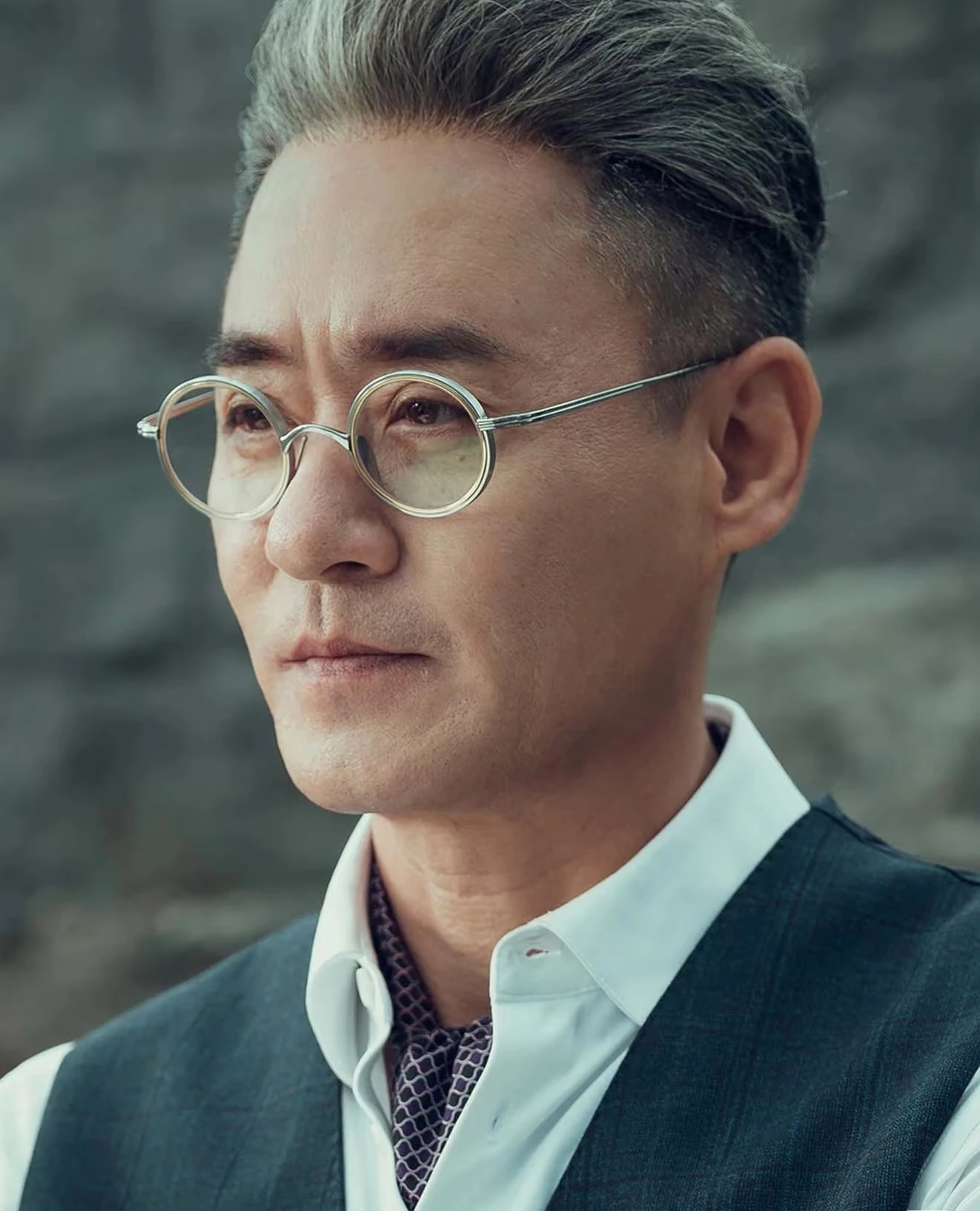 Japanese Handmade Round Glasses Frame Men Women Titanium Retro Eyelasses Ultralight Circle Spectacles Two-color Eyewear KMN122
