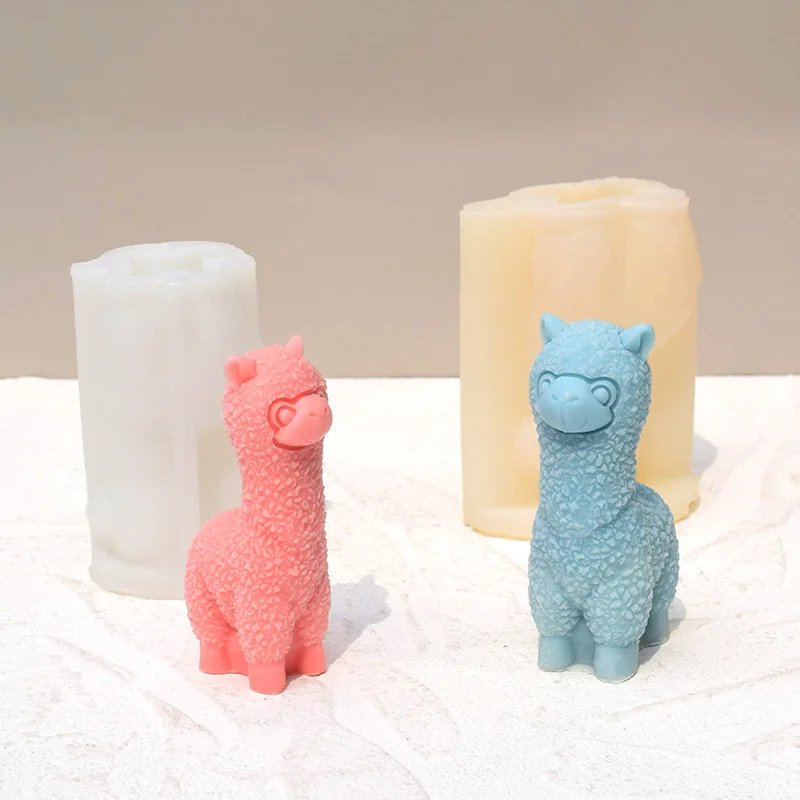 3D Alpaca Candle Si…