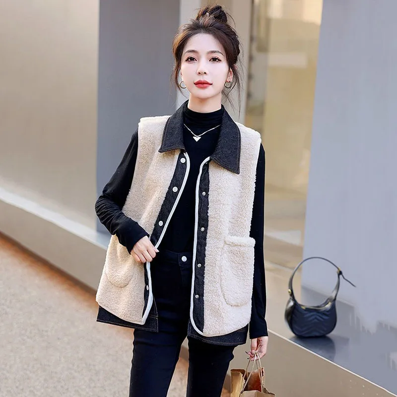 

Fashion Women Lambhair Vest Ladies Waistcoat New Autumn Winter Single Breasted Denim Patchwork Fur Integrated Jacket Female Tops