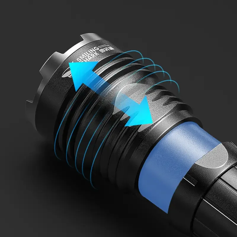 

Smiling Shark Portable Strong Light Flashlight In Outdoor Telescopic Zoom