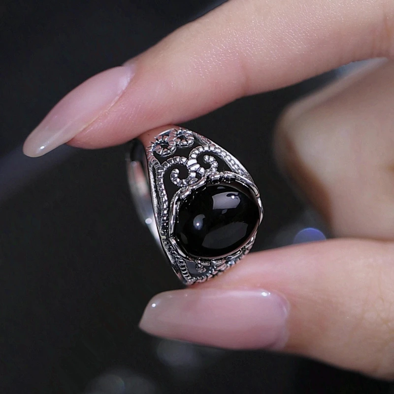 1pc National Style Wide Black Oval Hollow Ring Women's Niche Distressed Retro Index Finger Daily Wear Gift for Mom & Beloved