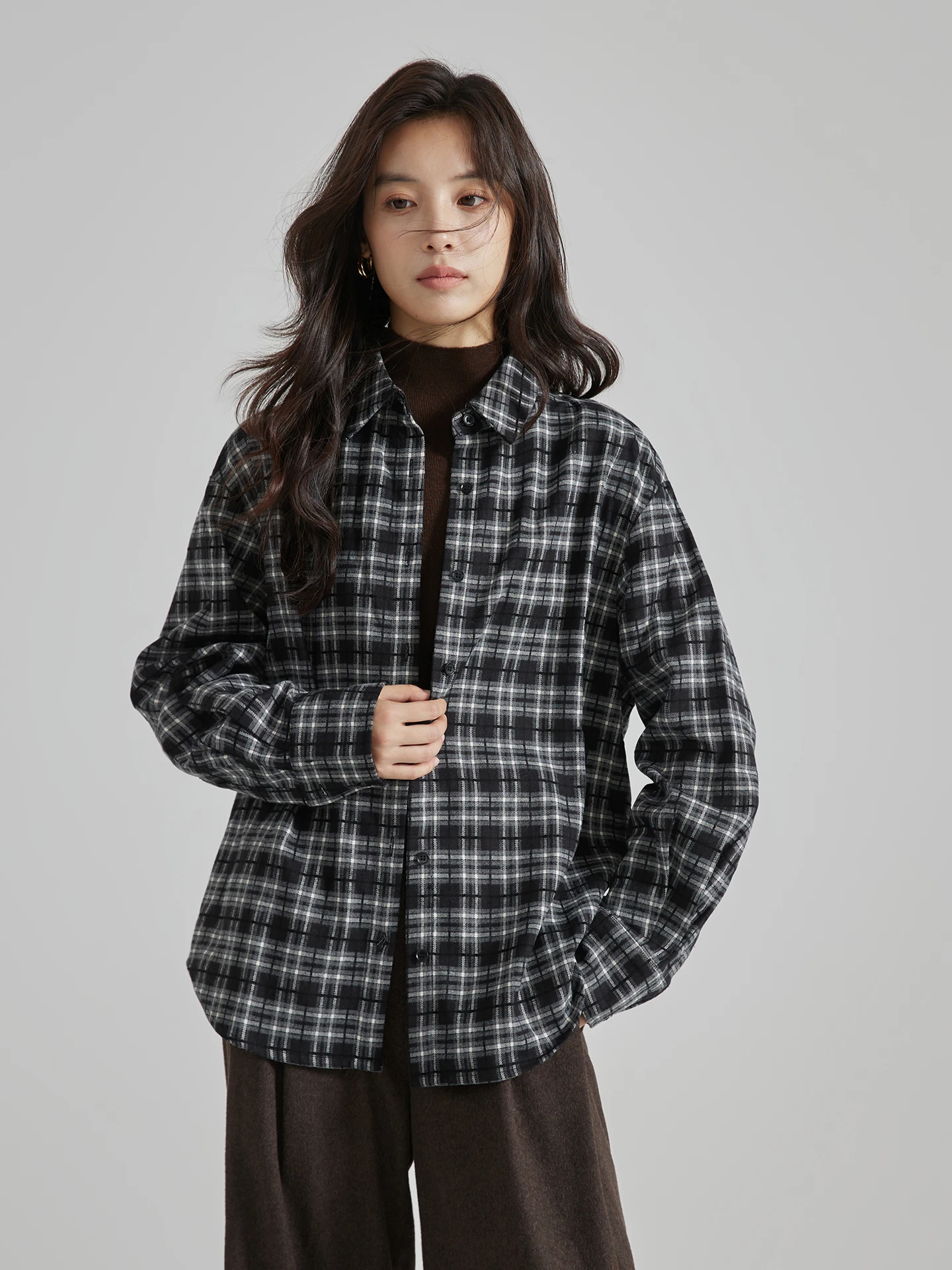 

Повседневная женская рубашка в клетку с длинным рукавом SUPMWOS 2025: Новинка ранней осени, свободный крой, смесь хлопка и полиэстера, утолщенная, дышащая