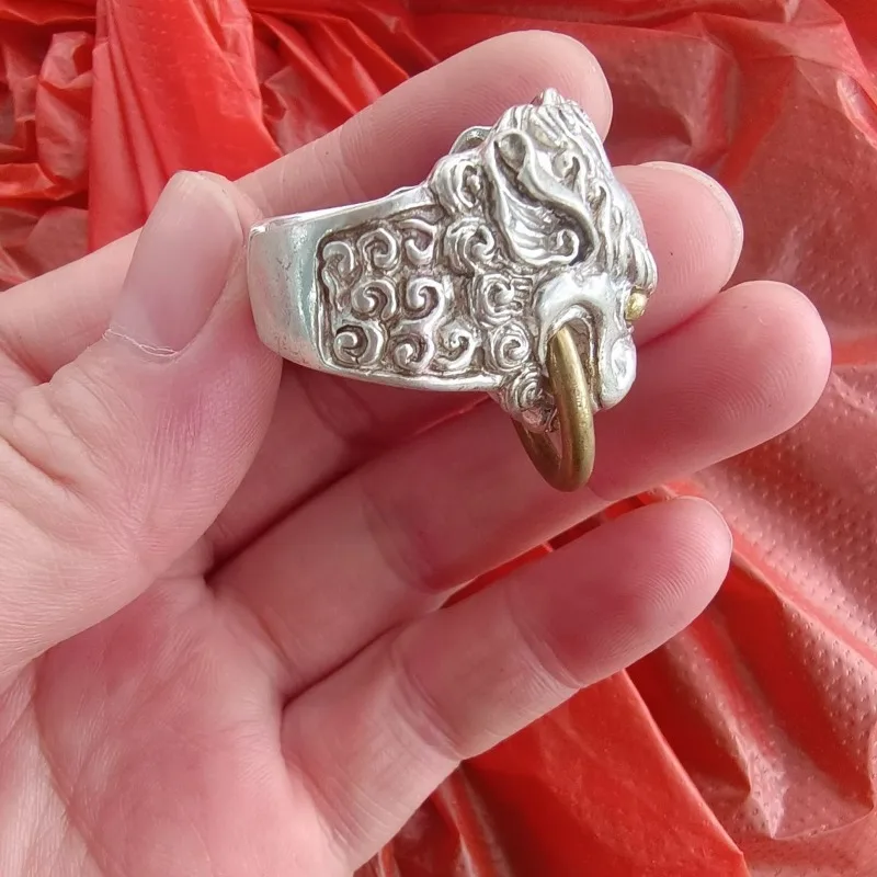Vintage White Copper Lion Head Ring, Men Adjustable Open Band Lion Bite Ring Retro Domineering Jewelry Gift