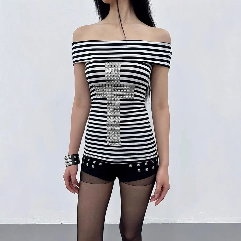 Y2K retro Gothic sexy slim fit women's dress Harajuku Gothic t-shirt black and white striped cross rhinestone print