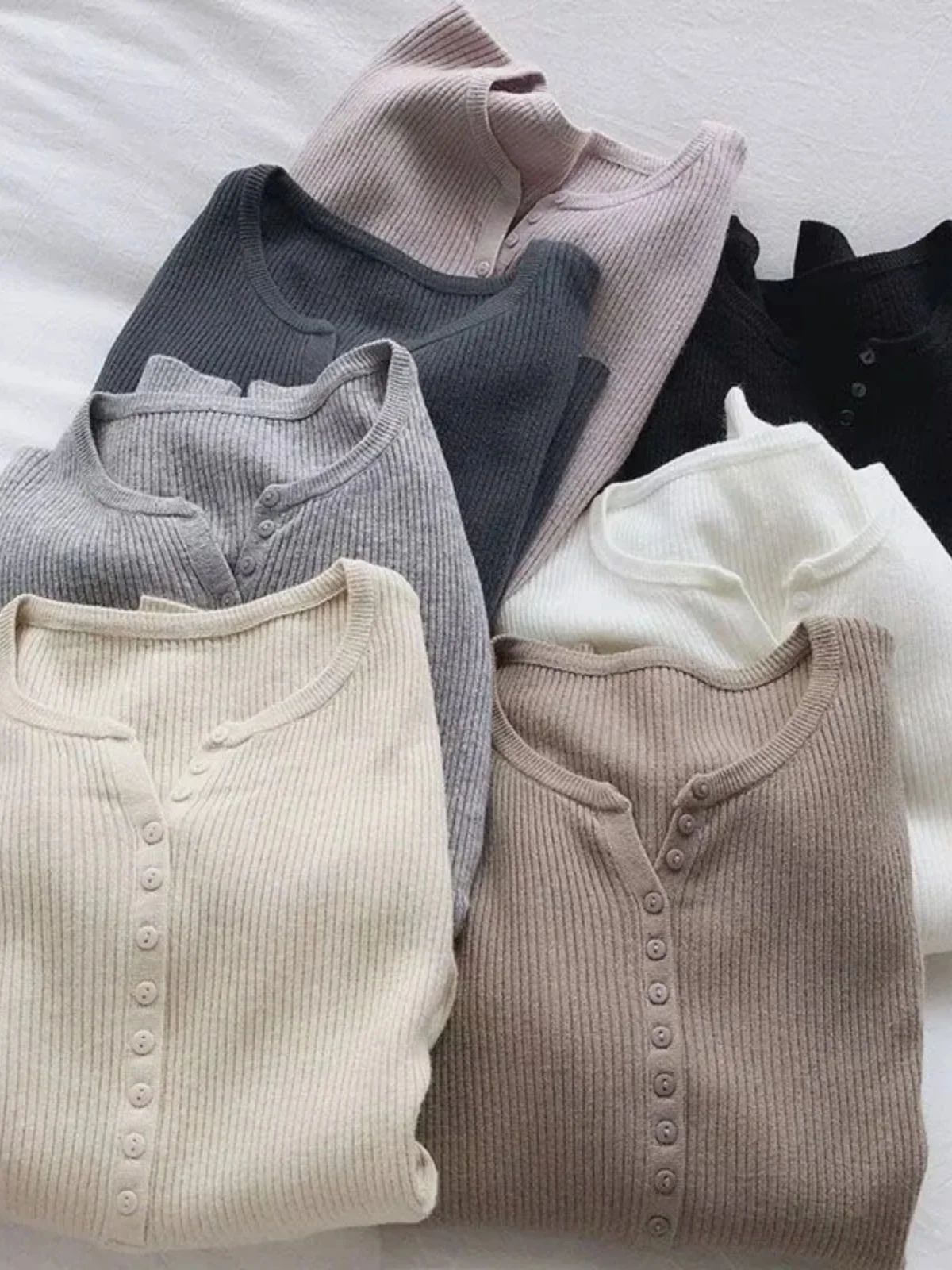 

plus Size Women's Fashionable Casual Loose Long Sleeve Base Shirt Spring Autumn Versatile Soft Comfortable Bottoming Top