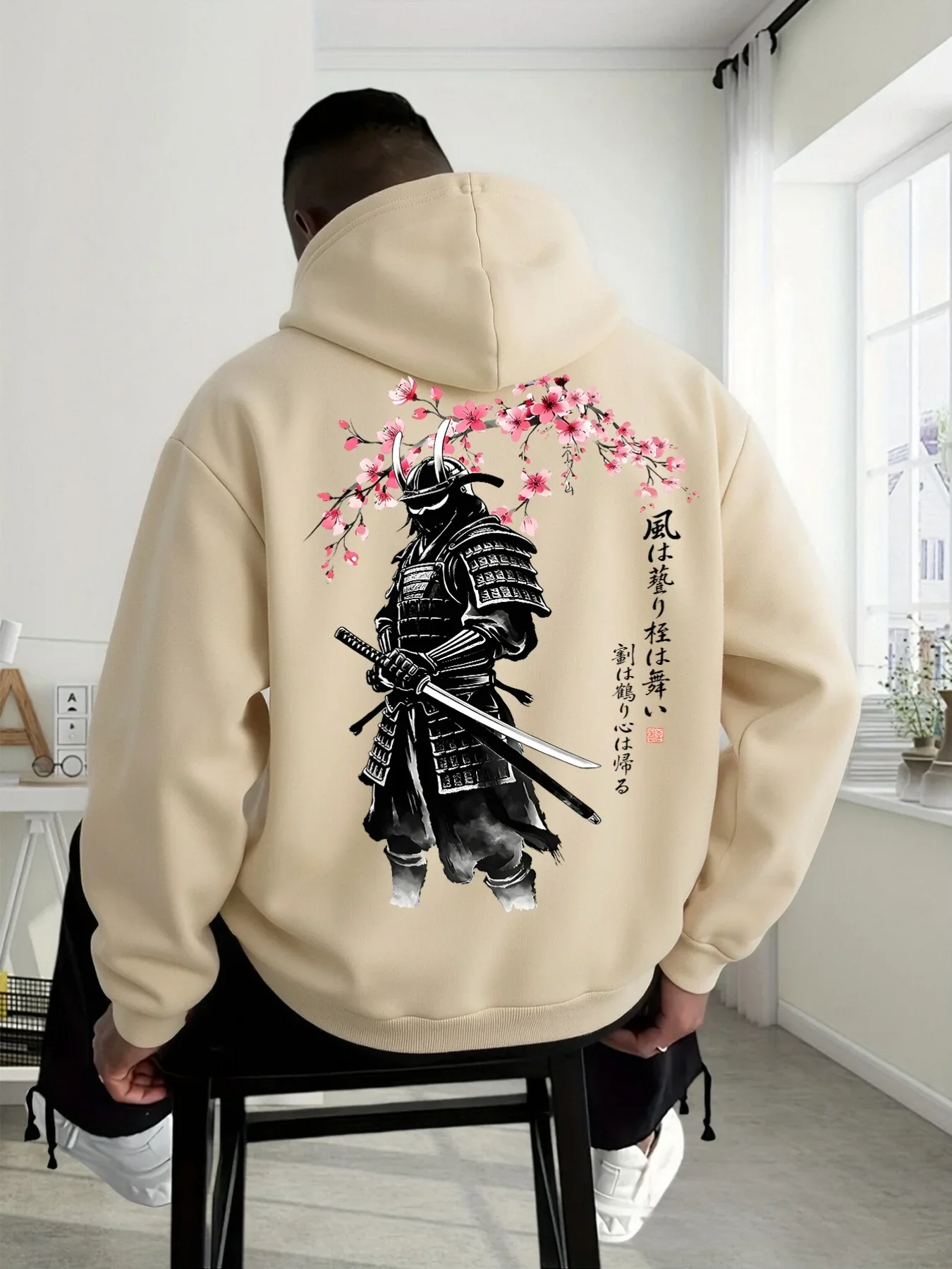 Men's Samurai Hoodie Katana Sakura Print Japanese Calligraphy Oversized Pullover Sweatshirt Streetwear Autumn Winter Casual Top