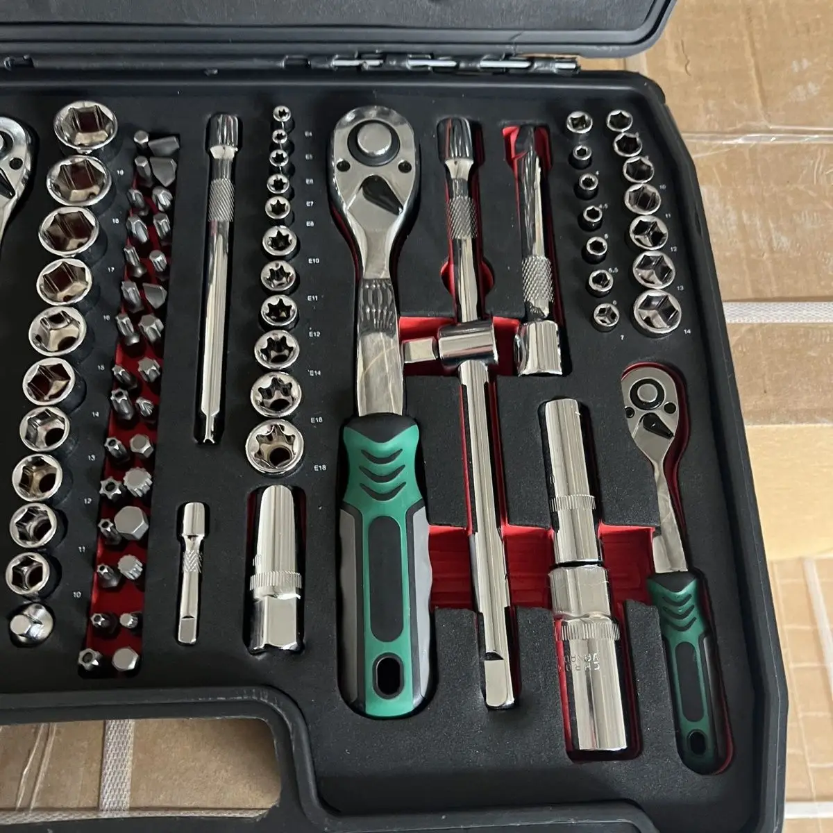 High Quality 150pcs Wood Metal Masonry Cement and Screwdriver Combo Kit Drill Bit Set Drilling and Driving Accessories Kit