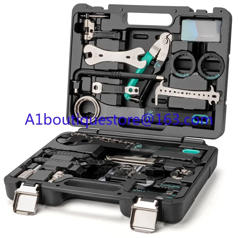 Cyclists Bicycle Re…