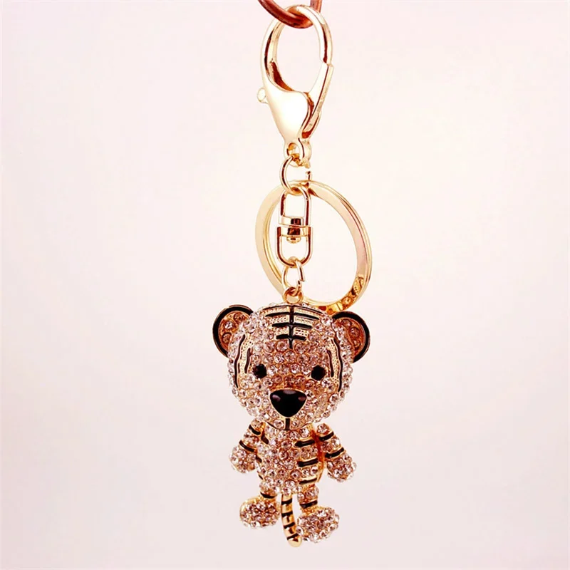 New Fashion Alloy Crystal Key Chain Buckle Ring Jewelry For Men Women Rhinestone Cool Leopard Tiger Keychains