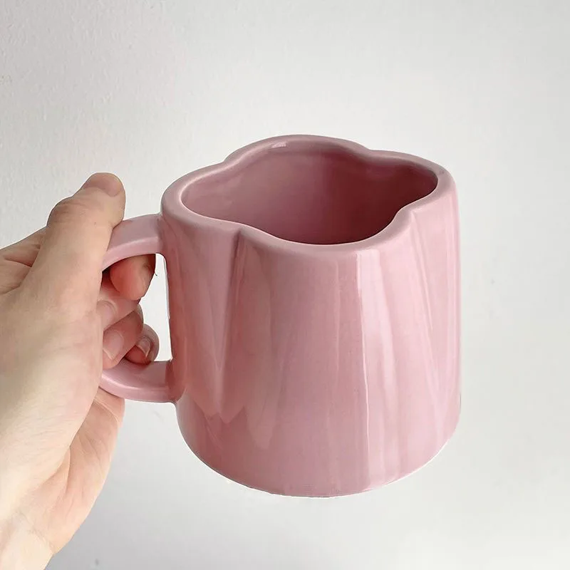 Kawaii Ins Ceramic Mug Milk Cute Pink Coffee Cup Fashion Simple Mugs Coffee Cups Lucky Four Leaf Clover Tea Cup Birthday Gift