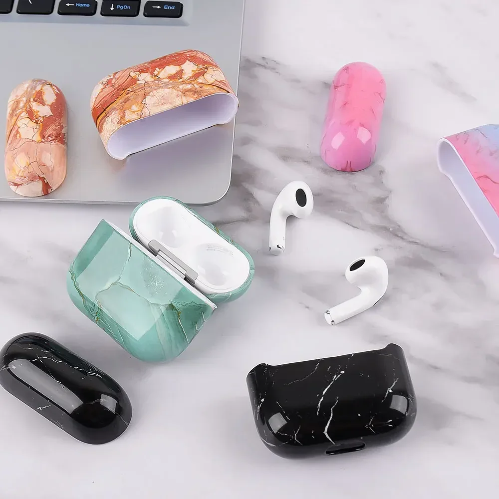 حافظة بنمط رخامي لأجهزة Apple Airpods 4 3h Generation 2024 غطاء كمبيوتر صلب لأجهزة airpods pro حافظة 2 حافظات حماية رخامية Fundas
